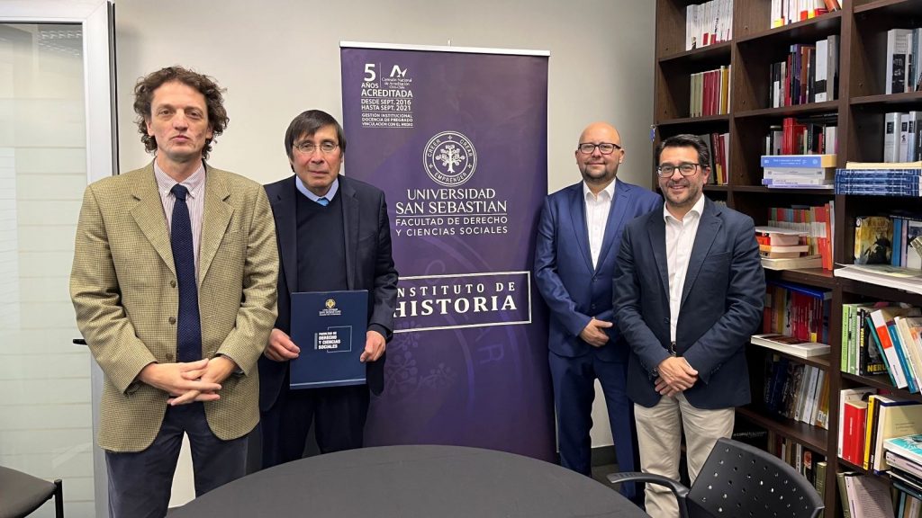 Nuevo doctor en Historia USS analiza los movimientos estudiantiles en Chile durante la década de los 80